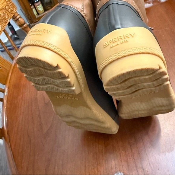 Women’s Sperry Tan and Black Waterproof Boots size 6M - Picture 7 of 7